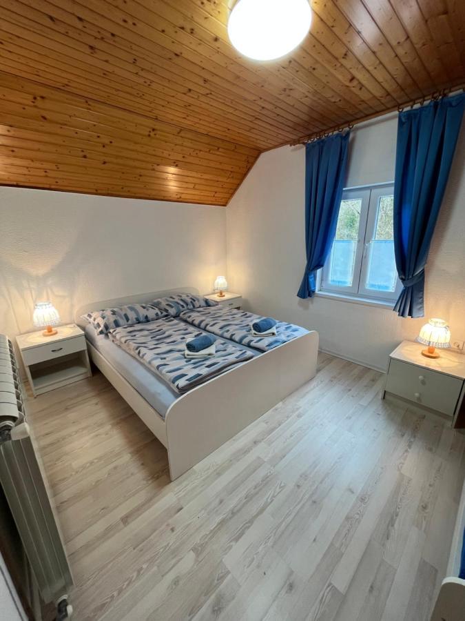 Apartmaji In Sobe Cuder Soča Habitación foto