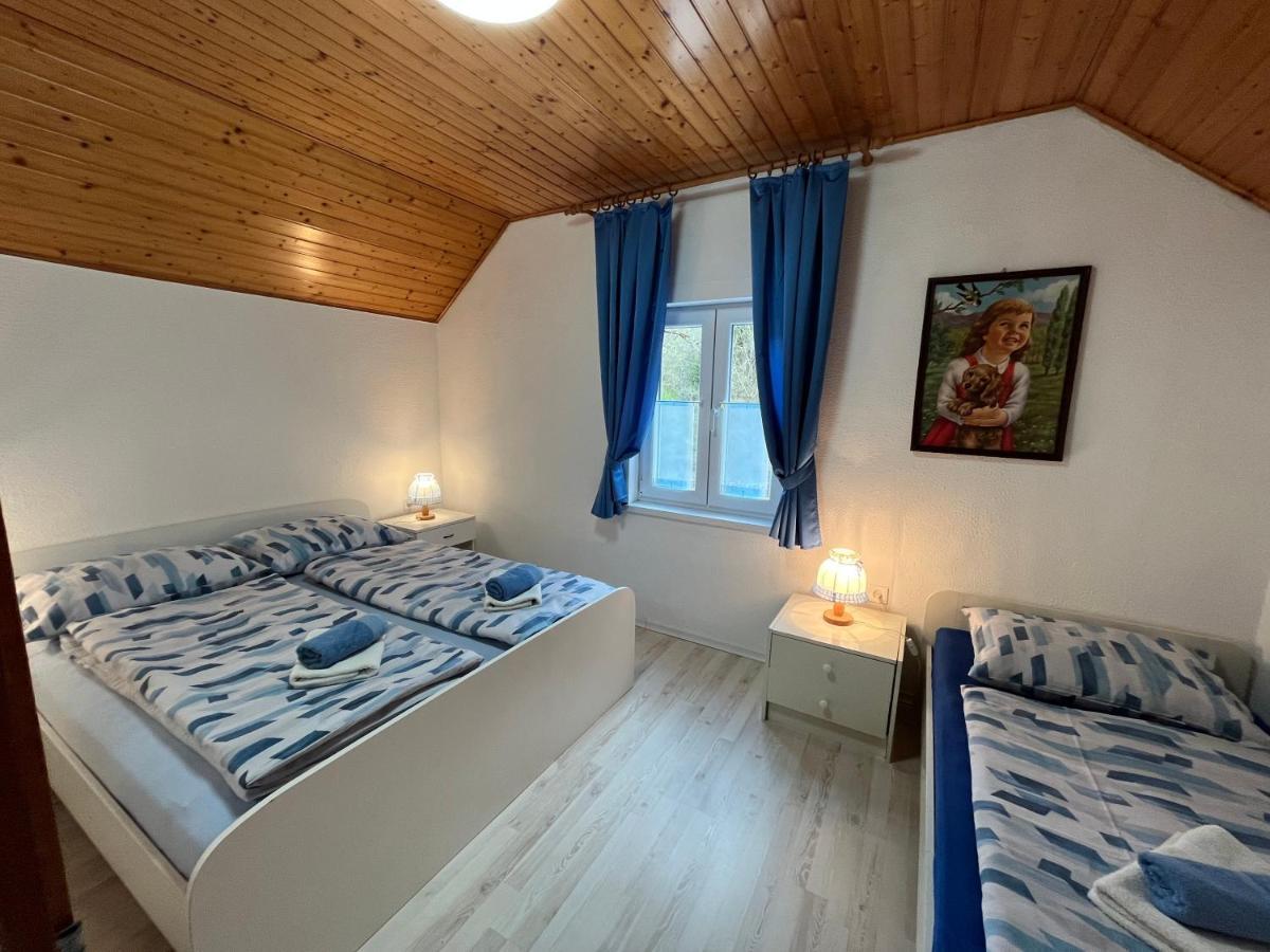 Apartmaji In Sobe Cuder Soča Habitación foto